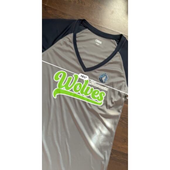 CUTE Minnesota Timberwolves Women's Sz Sm Blue NBA T-Shirt, NEW&NICE! - Picture 7 of 7